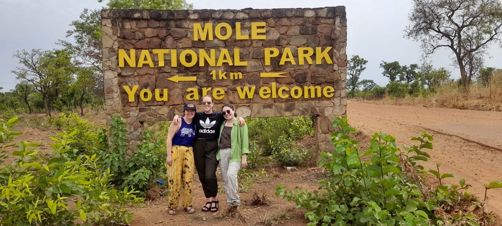students at mole sign best